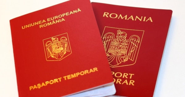 דרכון רומני והוא אזרחות רומנית